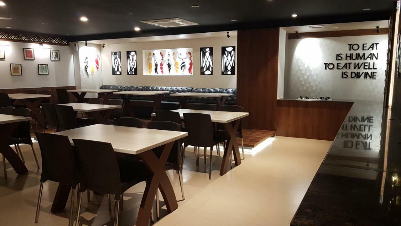 宁静马尼帕尔酒店 外观 照片